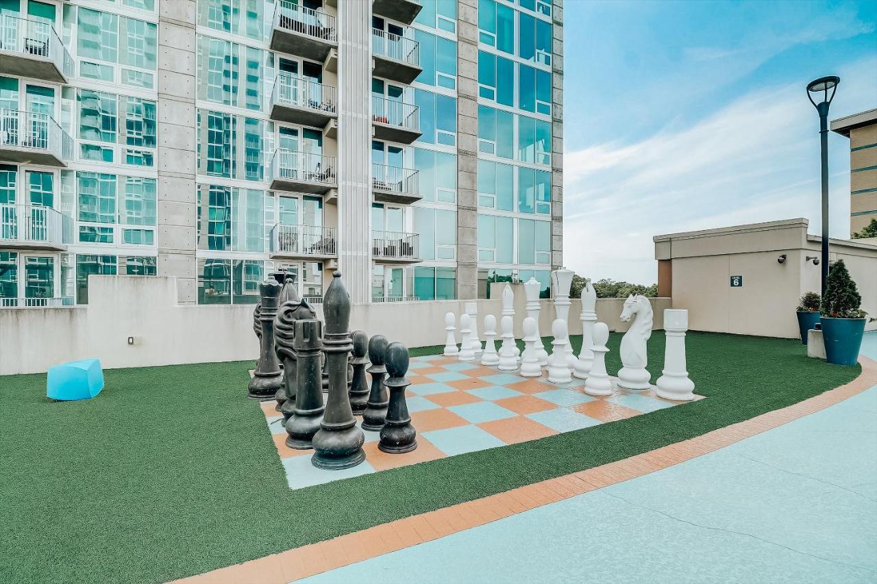 Frontdesk Uptown Apts With City Views Charlotte Exterior photo